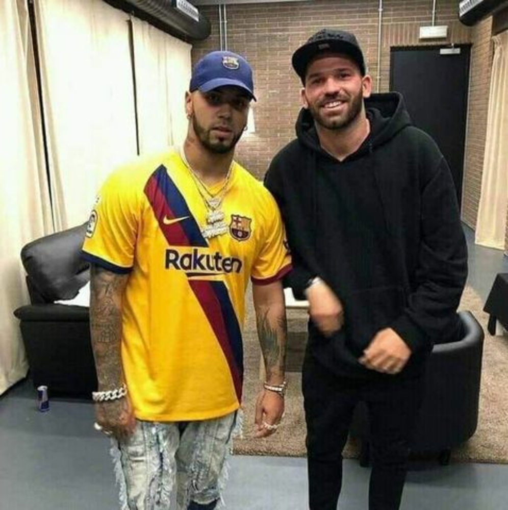 Meet your Posher, Adrian